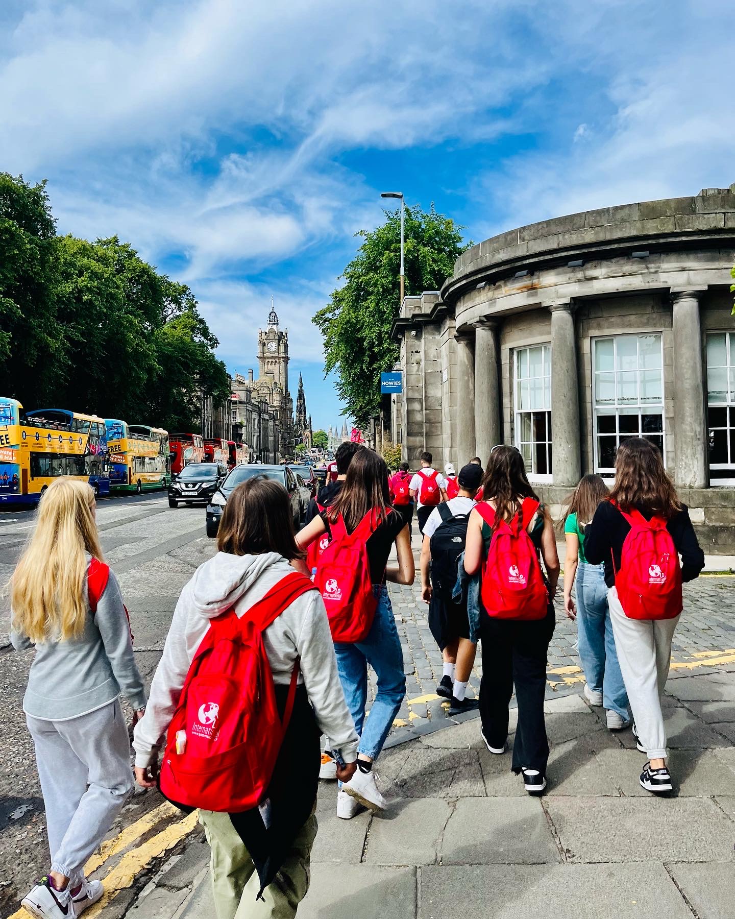 Edinburgh Royal Mile shopping day